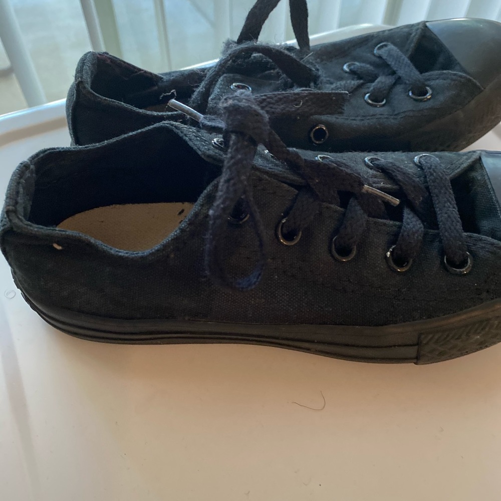 Kids Converse - Picture 3 of 4